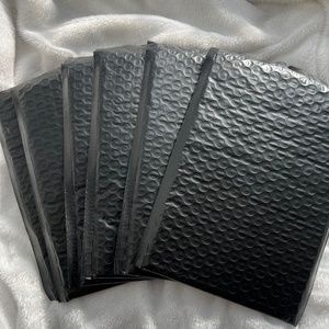 6x10 black Bubble Mailers